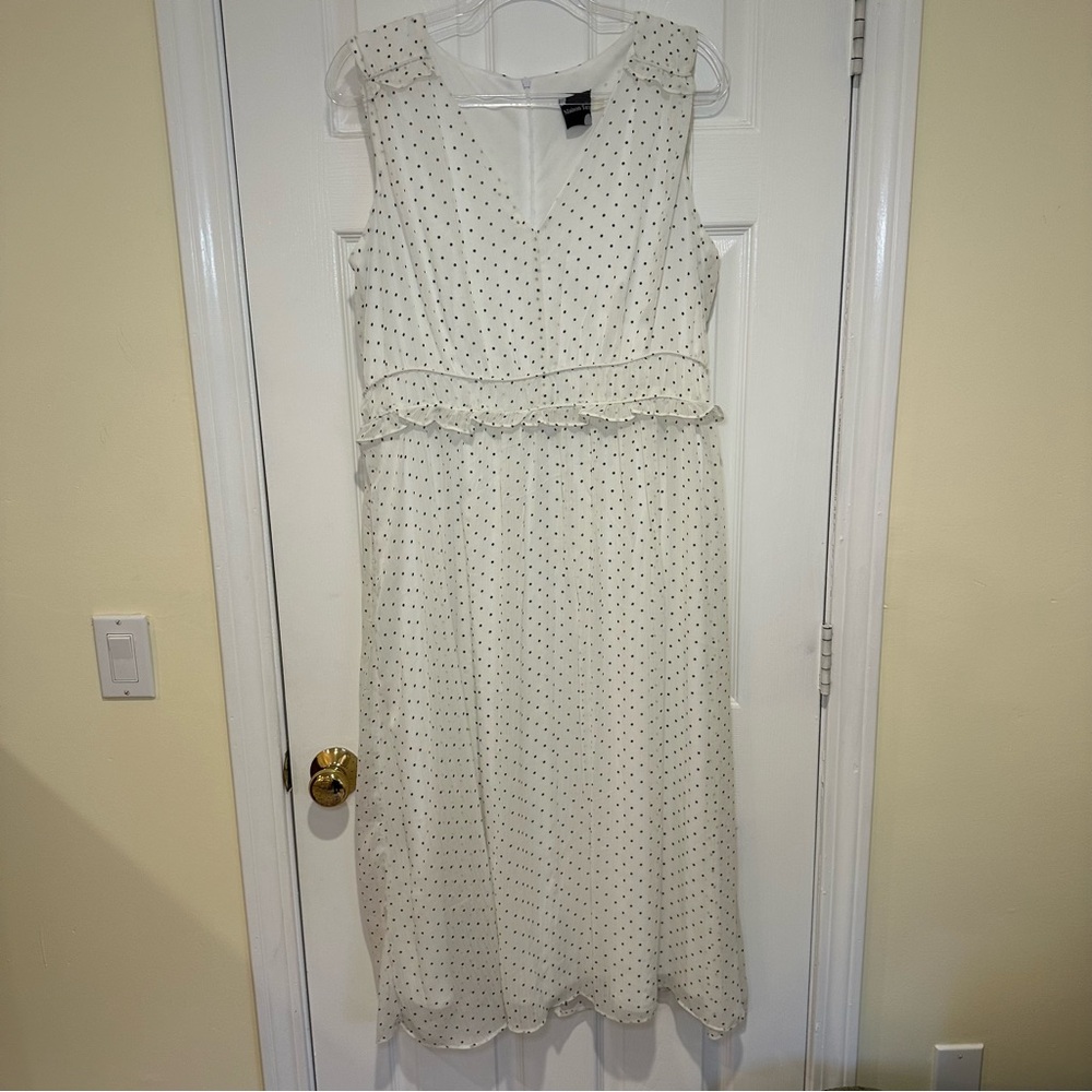 Sleeveless chiffon Maison Tara maxi dress Size XL